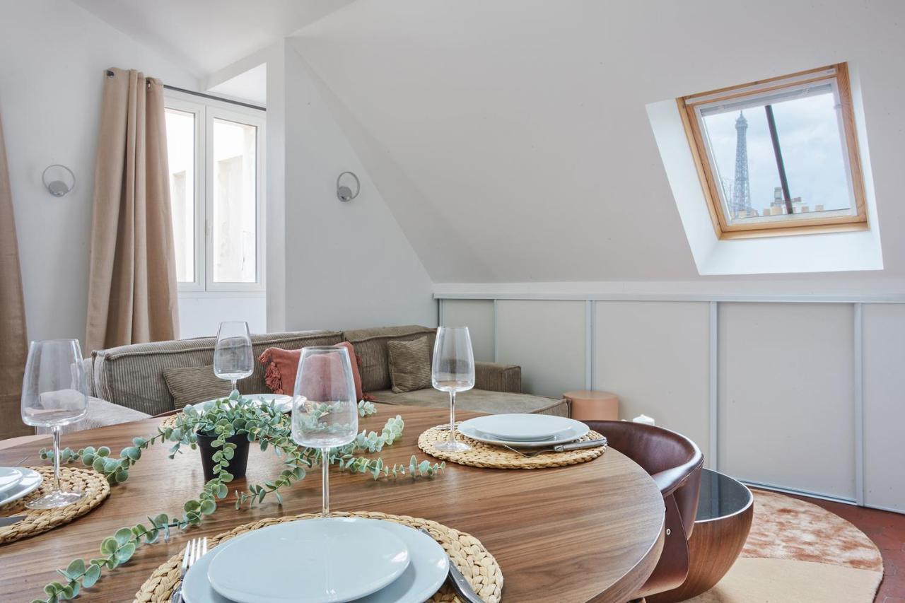 Apartement Montaigne George V By Studio Prestige ปารีส ภายนอก รูปภาพ